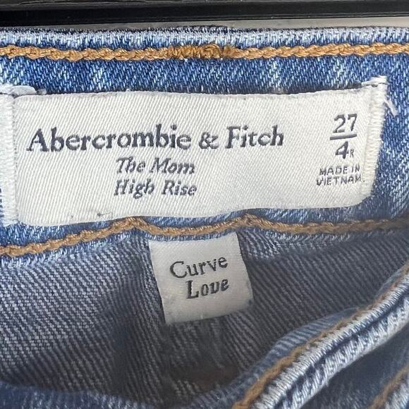 Abercrombie & Fitch Curve Love The Mom High Rise Light Wash Blue Denim Jeans 4R - Picture 5 of 9